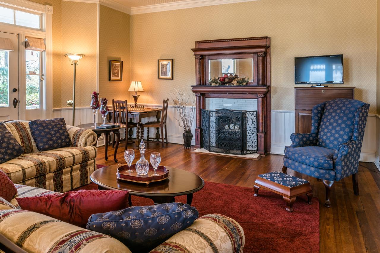 The Gables Inn And GardensWard エクステリア 写真